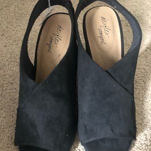 Dexflex comfort heels.